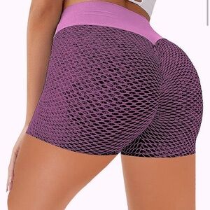 Booty Scrunch Yoga Shorts pink and grey size Medium